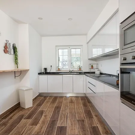 Privilege Casa Dos Capuchinhos, In The Heart Of Holiday home
