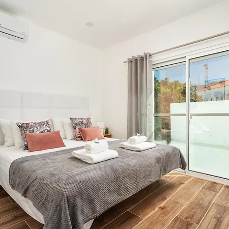 Privilege Casa Dos Capuchinhos, In The Heart Of * Faro