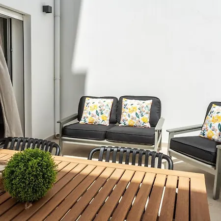 Feriehus Privilege Casa Dos Capuchinhos, In The Heart Of Faro